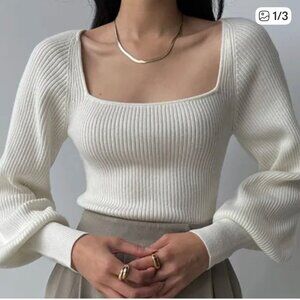 Oak + Fort light  white cream sweater size M
